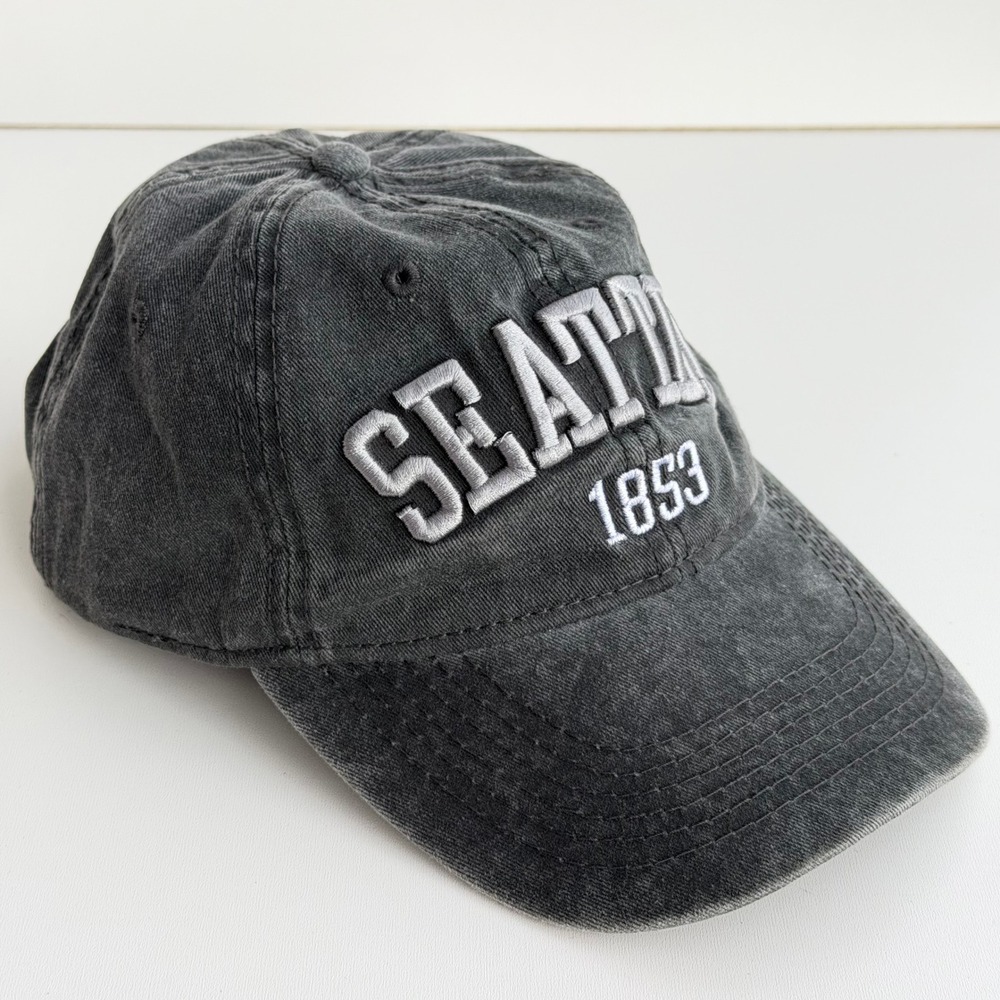 Seattle Baseball Cap Faded Black Embroidered Dad Hat Retro Adjustable Strapback